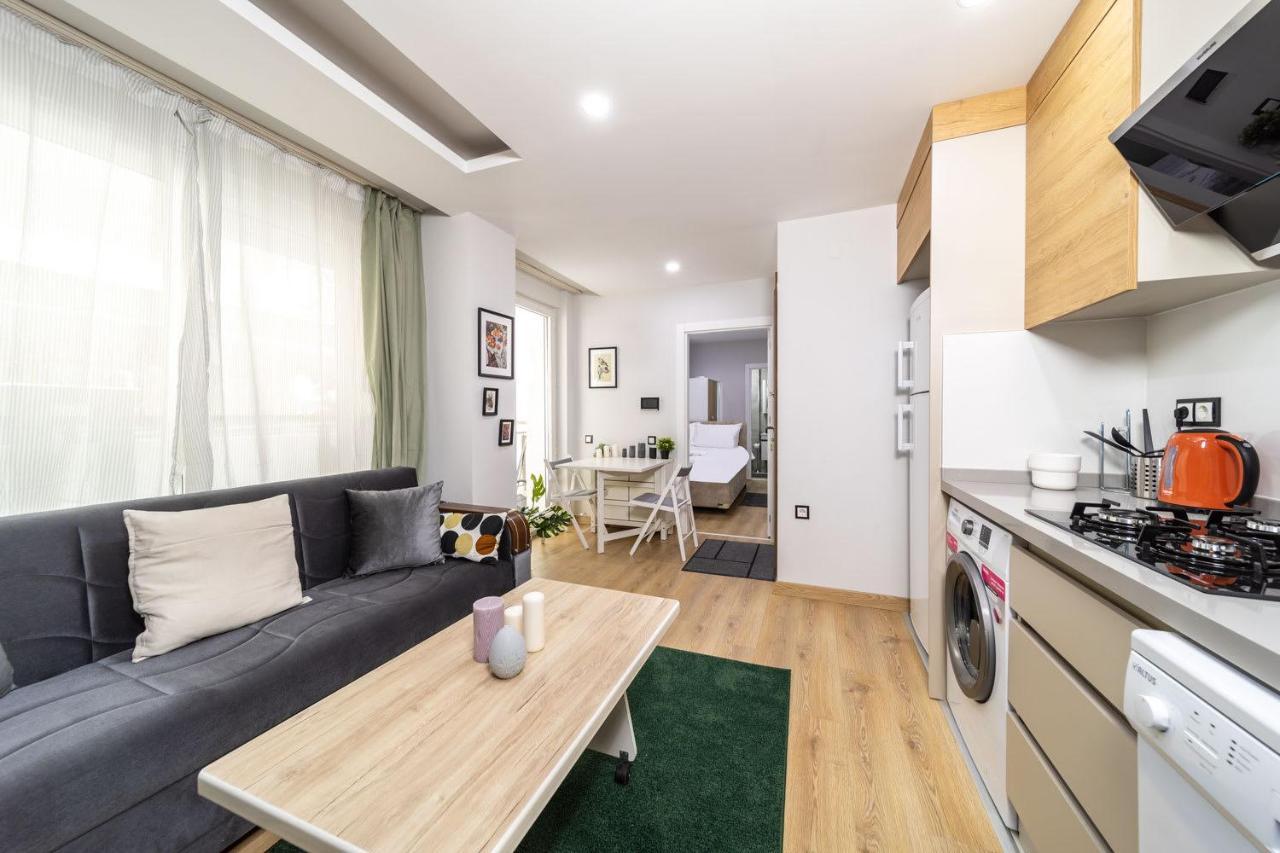 Modern And Cozy Apartment With Central Location And Balcony In Muratpasa, Antalya Antália Exterior foto