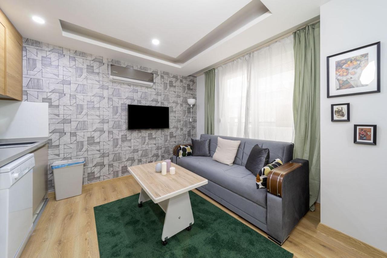 Modern And Cozy Apartment With Central Location And Balcony In Muratpasa, Antalya Antália Exterior foto